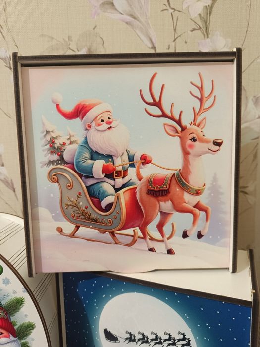 Новорічні подарунки, бокси, коробки