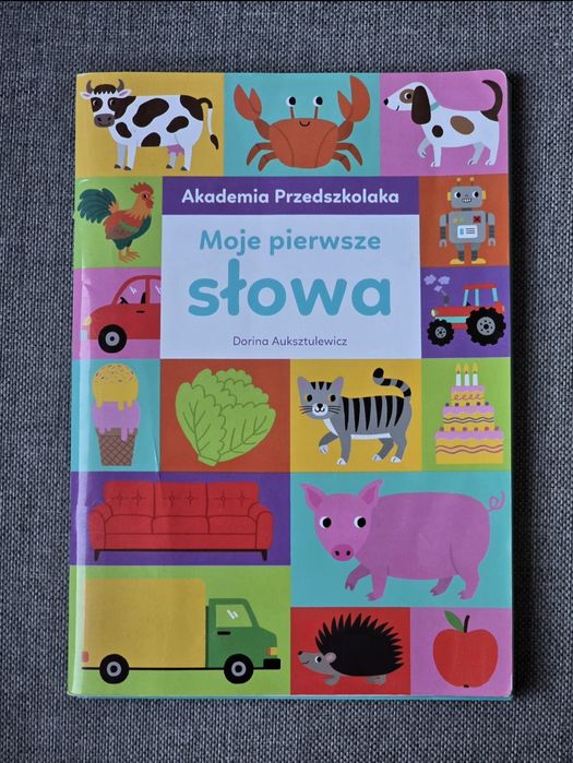 Książka Akademia Przedszkolaka Moje pierwsze słowa