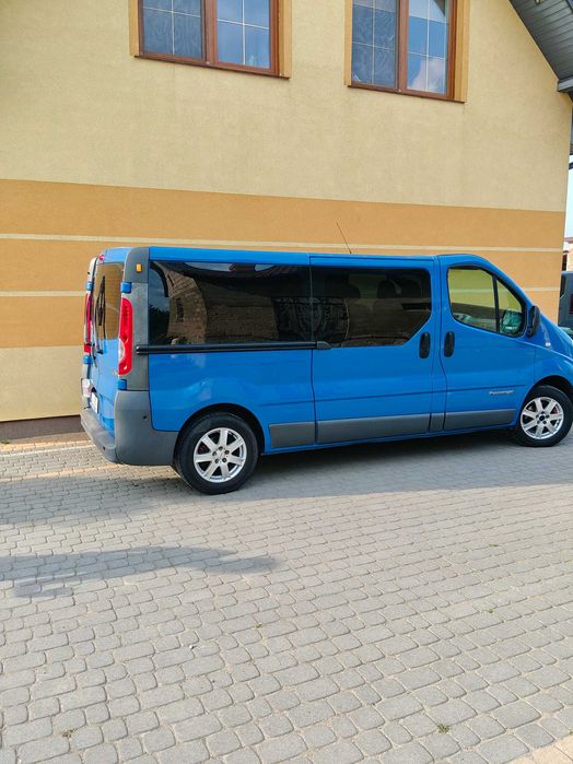 Renault Trafic long benzyna gaz