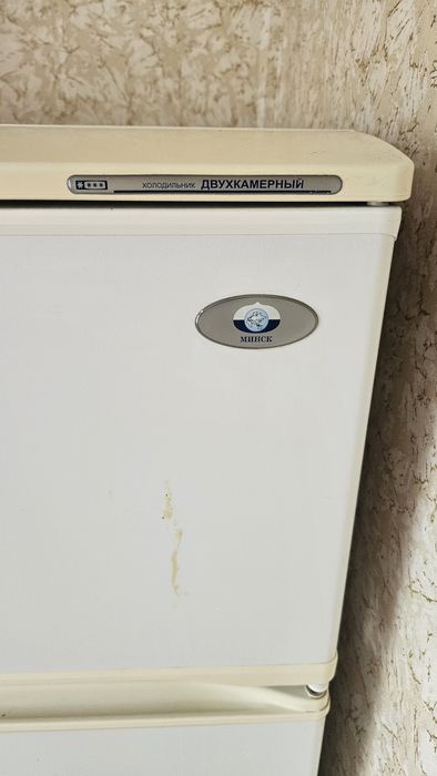 Холодильник Минск двокамерний, двухкамерный, морозильная камера
