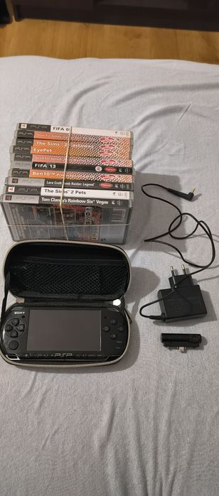 PSP 3000 + 10 gier pokrowiec ładowarka