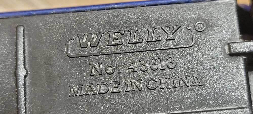 Model samochodu Policja Polonez Caro Plis