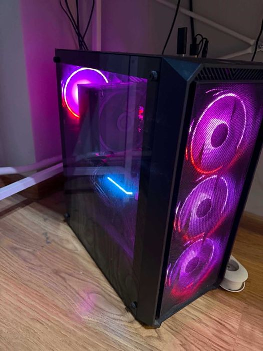 Sprzedam komputer gamingowy – Ryzen 7 5700X | RTX 4070 12 GB | 32 GB RAM | SSD 1 TB