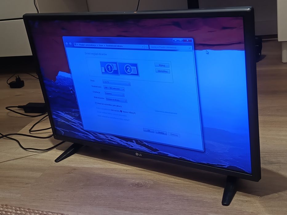 Telewizor LG \ 32 cale \ HD-Ready \ HDMI \ USB \ 2016 rok