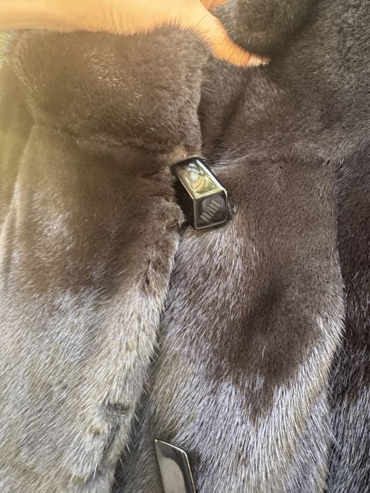Італійська норкова шуба  pajaro в ідеальному стані брали за 2000€