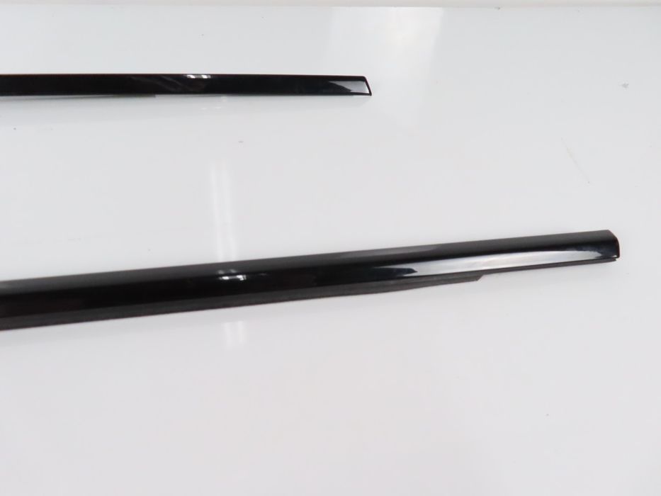 Conjunto Frisos Porta Bmw 5 Touring Ref: 51357209719 / 51357209713