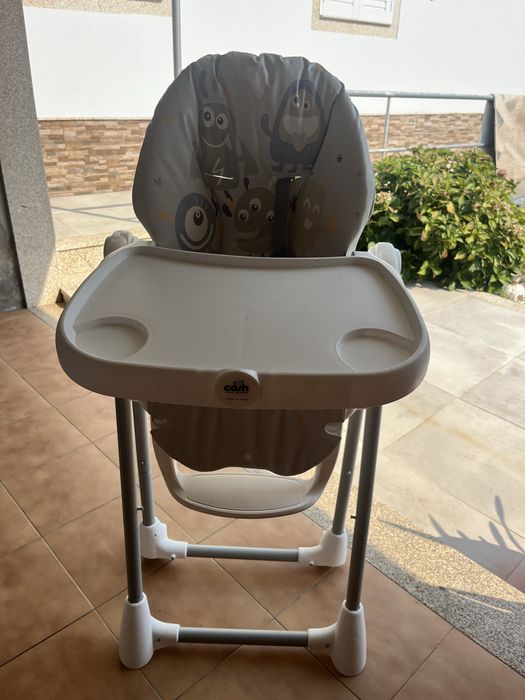 Cadeira de comer bebé