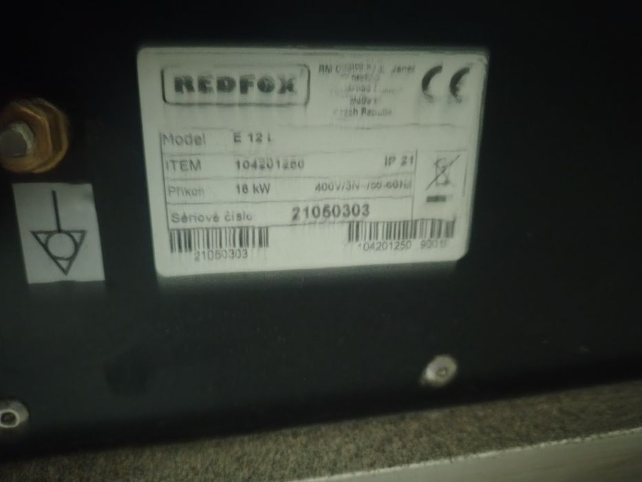 Piec do pizzy Red Fox e12