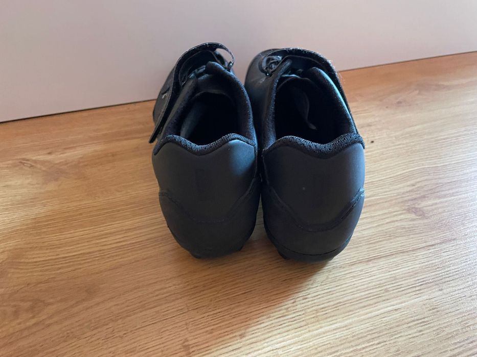 Vendo ténis para pedais de encaixe