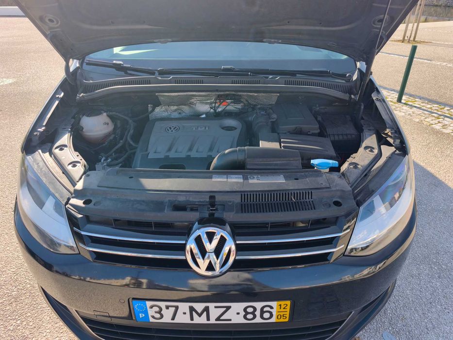 VW Sharan 7 Lugares Nacional - Em bom estado Assistida na Marca