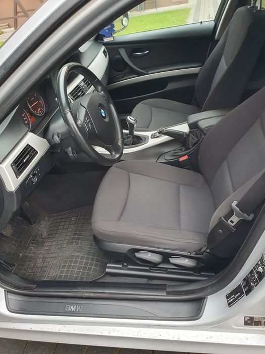 BMW E91 2,0 diesel 143km