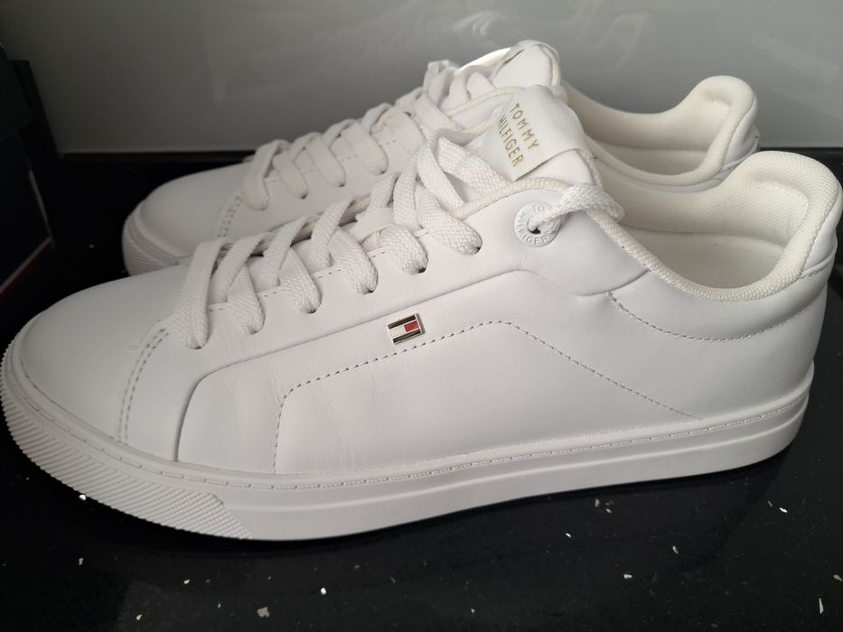 Tommy Hilfiger Rozm.40/26cm.