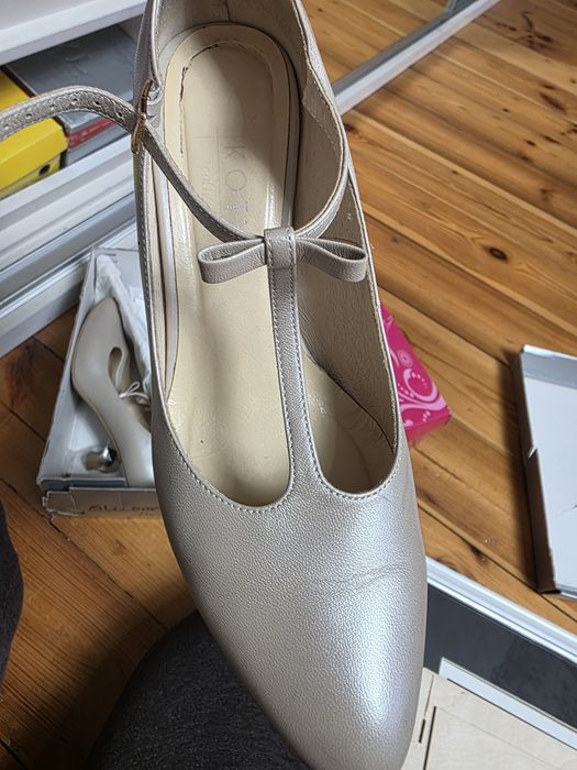 Buty kotyl 38 rozmiar