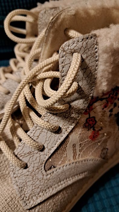 Ocieplane bardzo lekkie buty