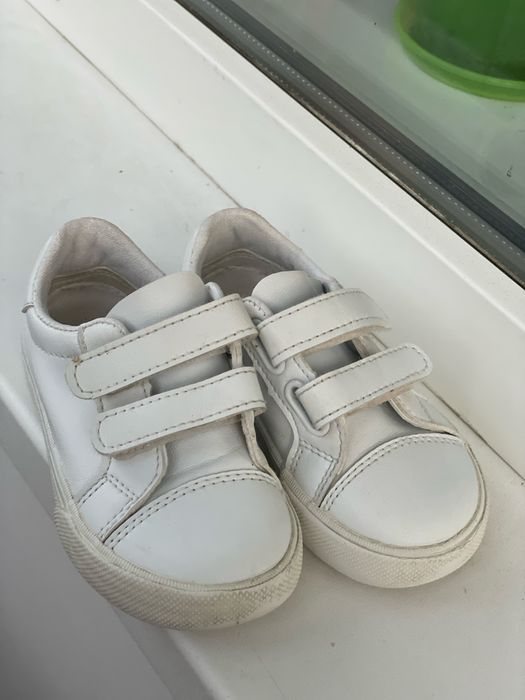 Дитячі кросівки для хлопчика/дівчинки