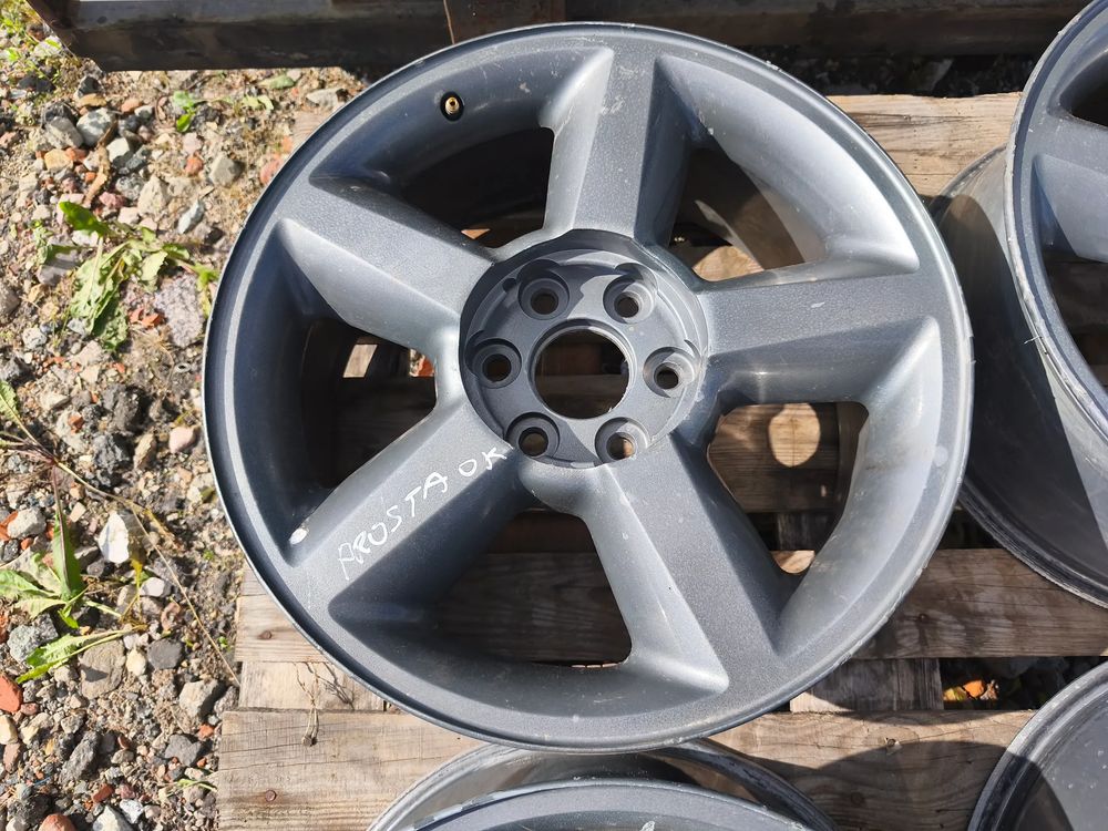 alt