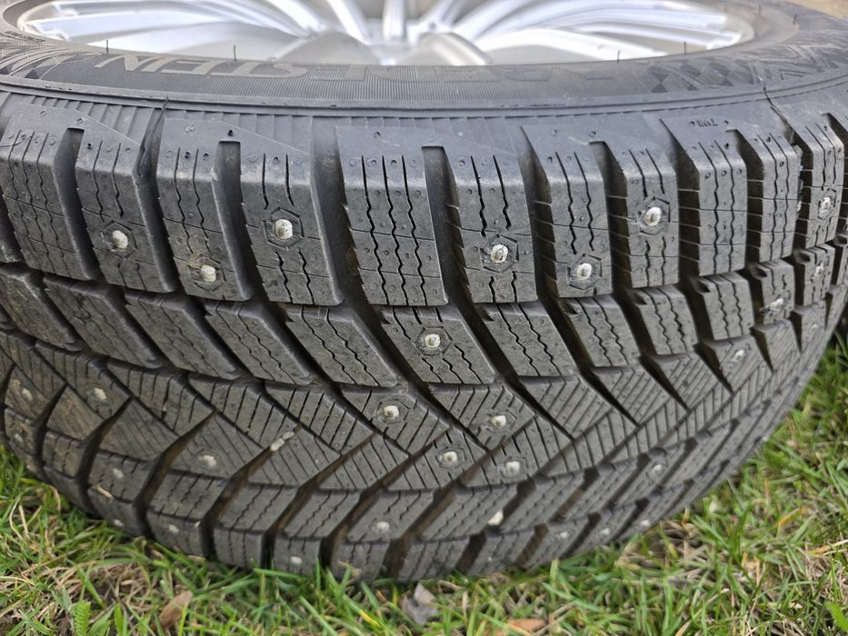 Jaguar xf x250 koła zimowe opony245/45 r18 nowe opony