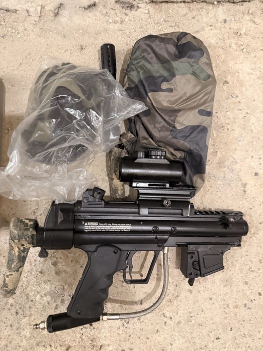 Zestaw Paintball dwa pistolety bt delta elite + 2 kamizelki( bądź na części)