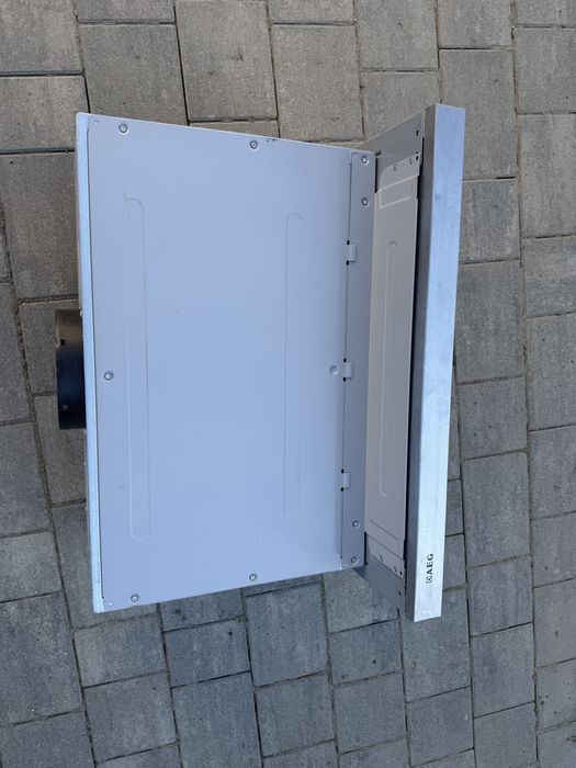 Витяжка кухонна AEG DPB 5650M повністю робоча