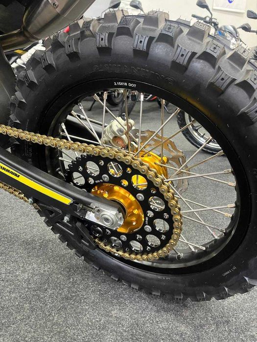 Мотоцикл Zuumav S8 Full Pro (S8-KE300)