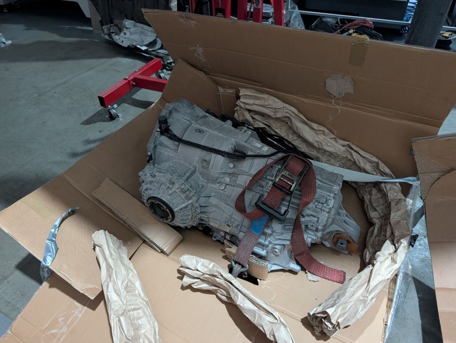 Коробка передач PDK 8 для Porsche 911 Carerra 992 2wd