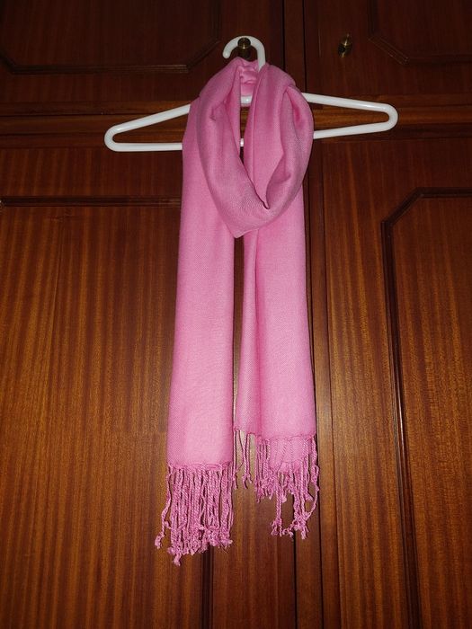 Pashmina de cor rosa