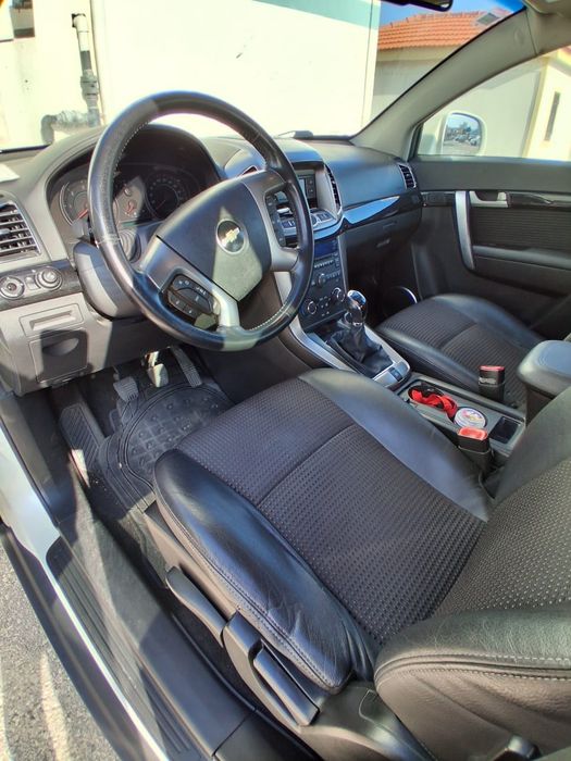 Vendo Chevrolet Captiva foto 4