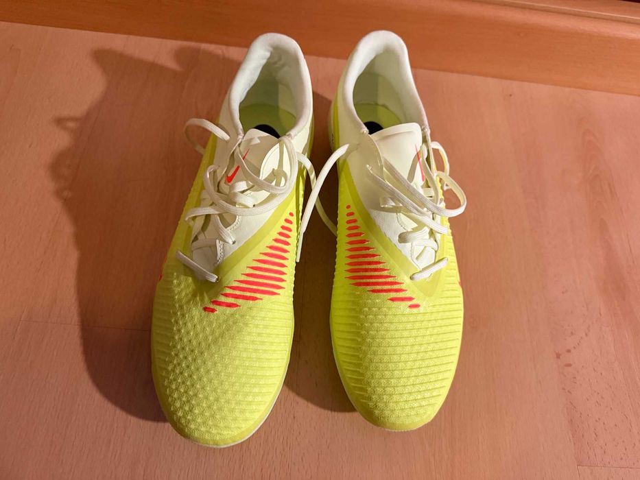 Ténis Nike skin Phanton relva sintética novos - 42,5