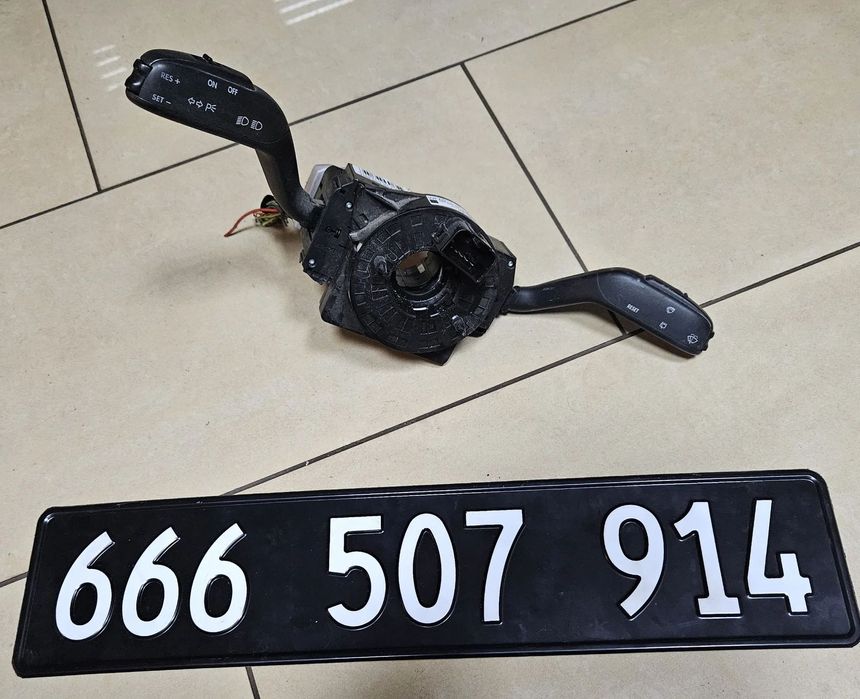 Przełącznik zespolony / SEAT IBIZA IV 1,2