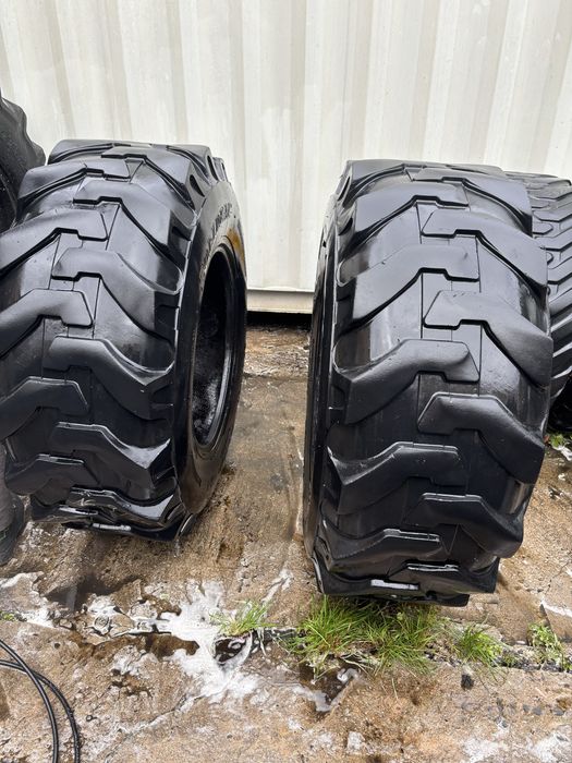 Opony przemysłowe SOLIDEAL 16.9-24 IND – 2 szt. – bardzo dobry bieżnik