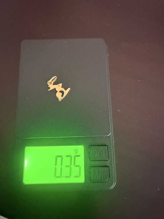 Medalhinhas para fio em ouro 19.2k -cada unidade
