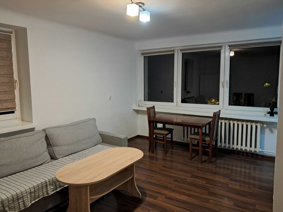 Sprzedam kawalerkę 28 m blisko PKP.