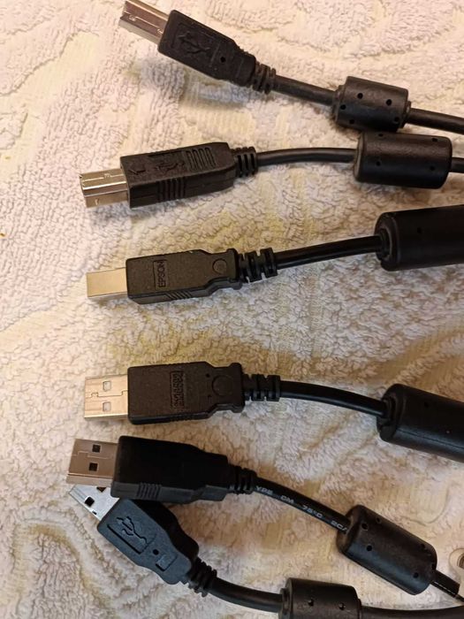 КАбель VGA-VGA.  dvi-dvi. vga-dvi.