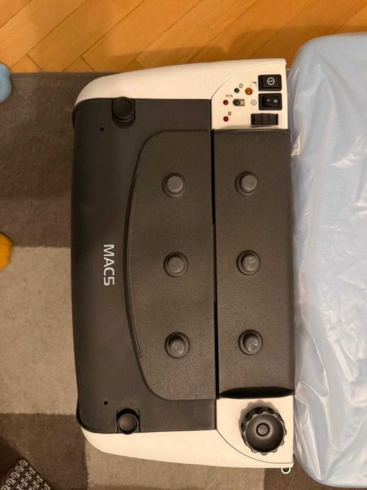 Prasowalnica MAC5 z generatorem pary