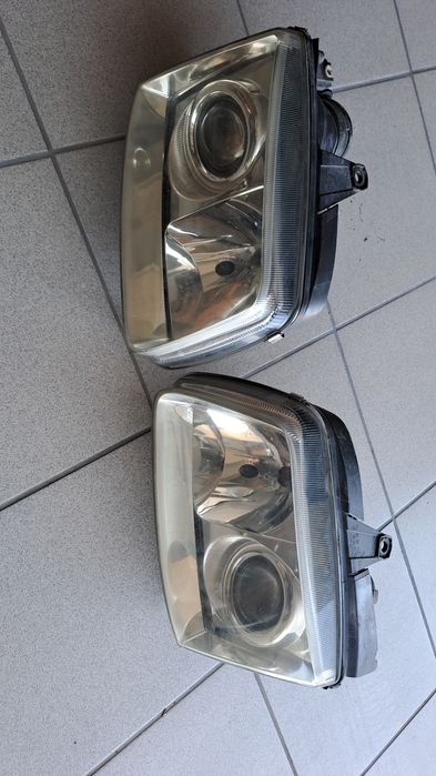 Lampy przod xenon vw polo6n2 gti