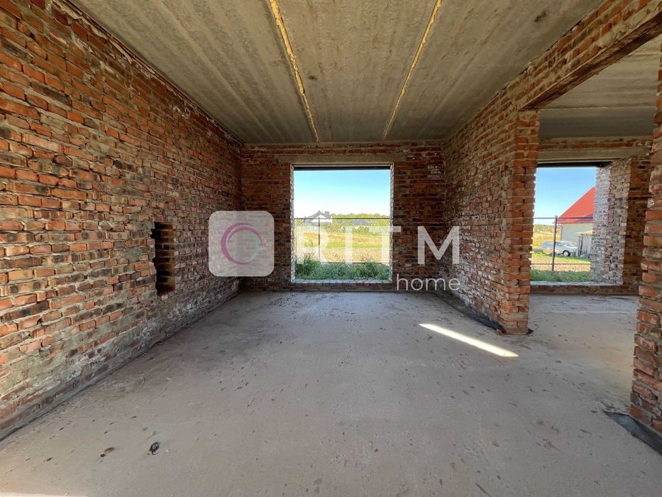 Продається Двоповерховий Таунхаус на етапі будівництва в с. Забороль!