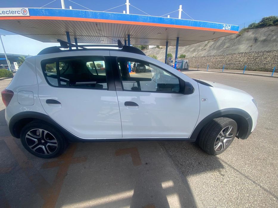 Dacia Sandero — fotografia 3