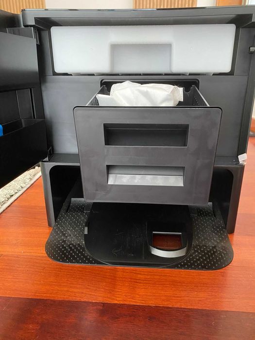 Aspirador iRobot J9+ com garantia