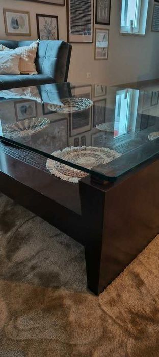Mesa de Centro (Madeira e Vidro)