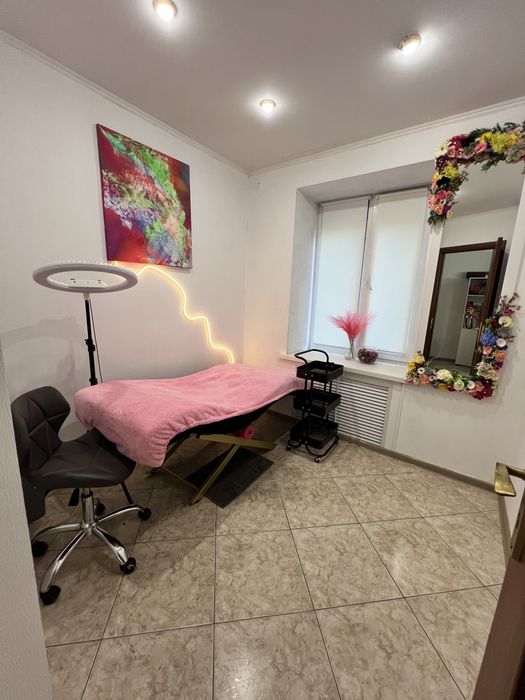 Кушетка, Оренда кабінету