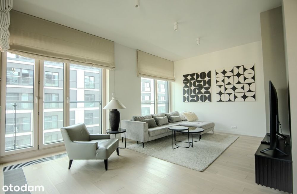Czteropokojowy apartament w Mennica Residence
