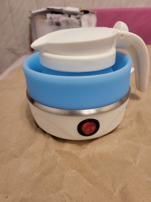 Електрочайник дорожний 600W