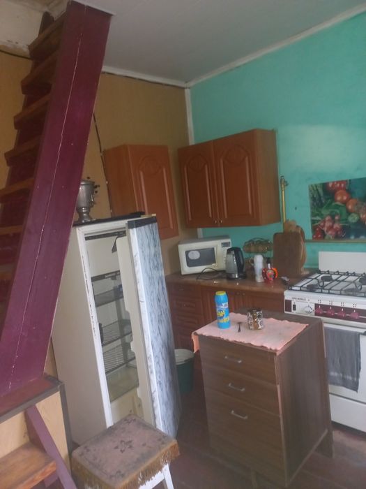 Продам будинок дачу в Лозовці!