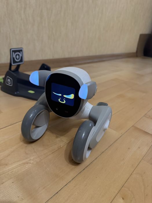 Інтерактивний робот Loona PetBot Premium Kit