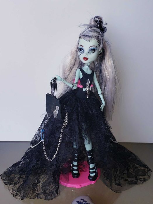 Monster high boneca