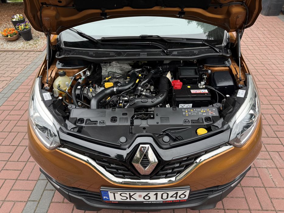 Renault Captur  w pieknym  kolorze