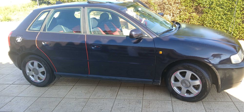 Audi A3 L8 5 portas
