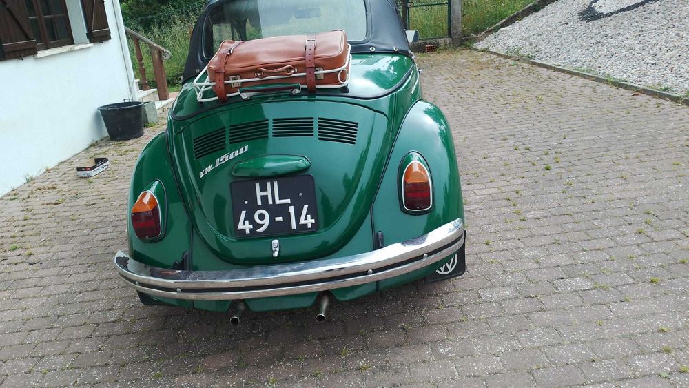 VW Carocha 1500 descapotável