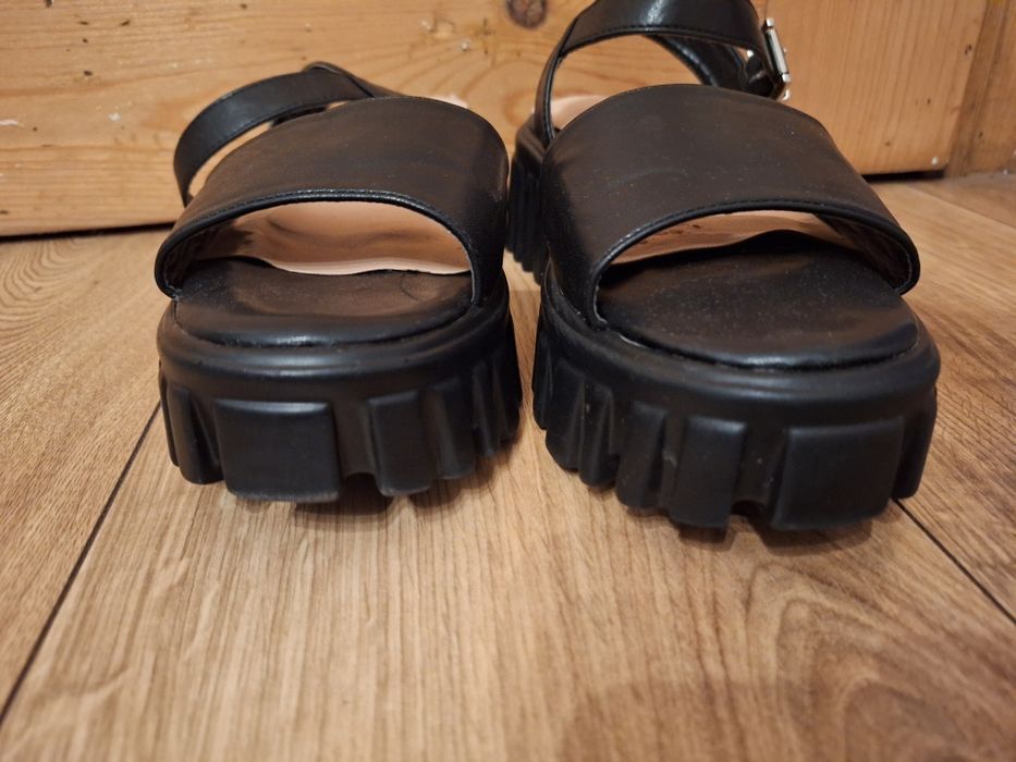Sandały czarne gruba podeszwa roz 40
