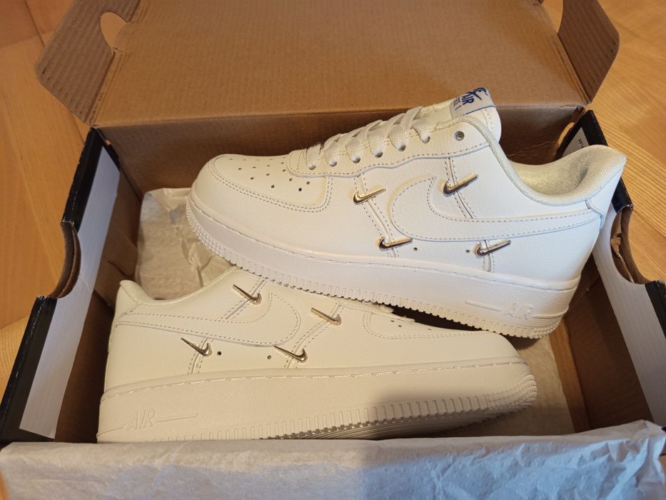 Buty sportowe Nike Air Force 1' 07 rozm.36 OKAZJA